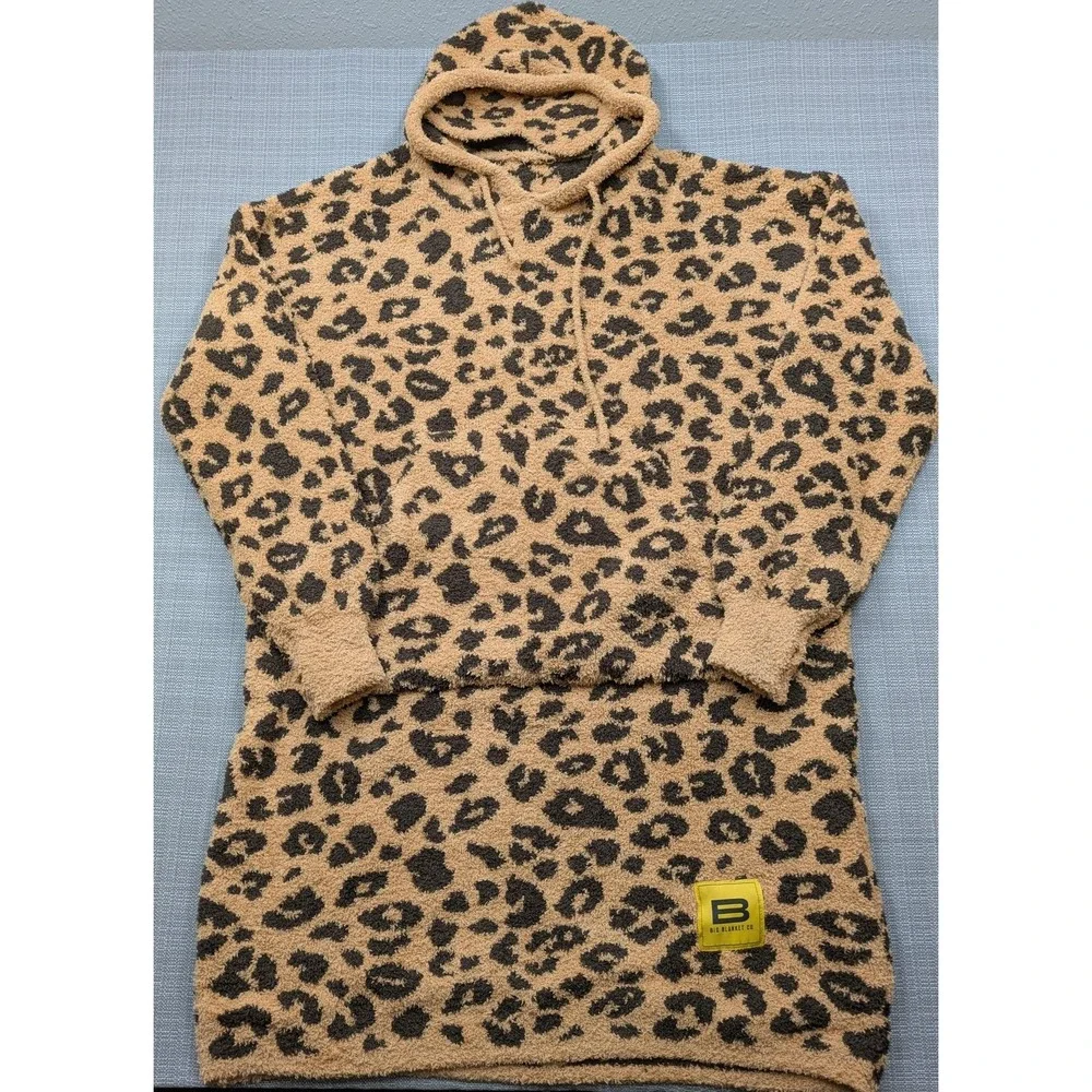 Big Blanket Co Sleepshirt Womens OSFA Beige Leopard Hooded Fleece Cozy Oversized